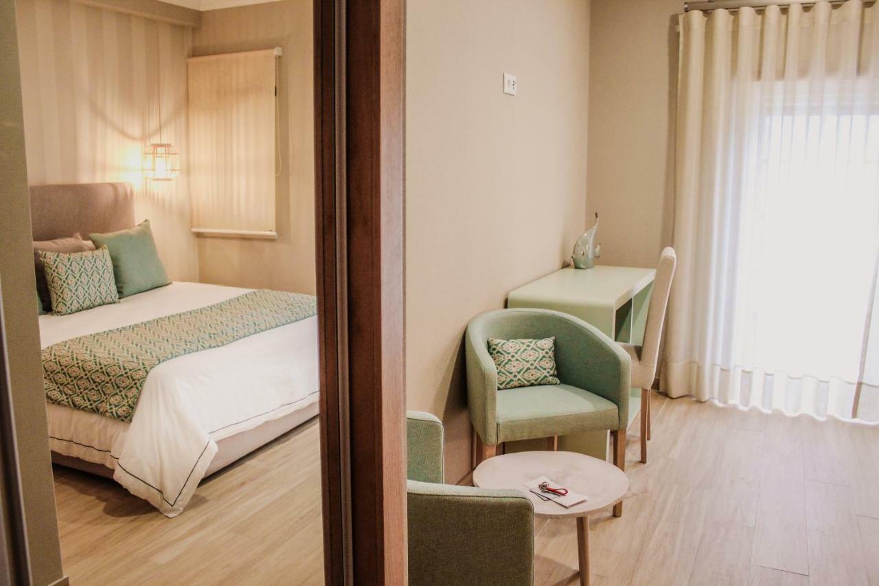 Hotel Neptuno Atouguia Da Baleia Εξωτερικό φωτογραφία